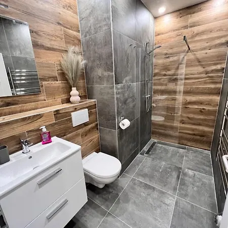 Plesivec Apartment Abertamy